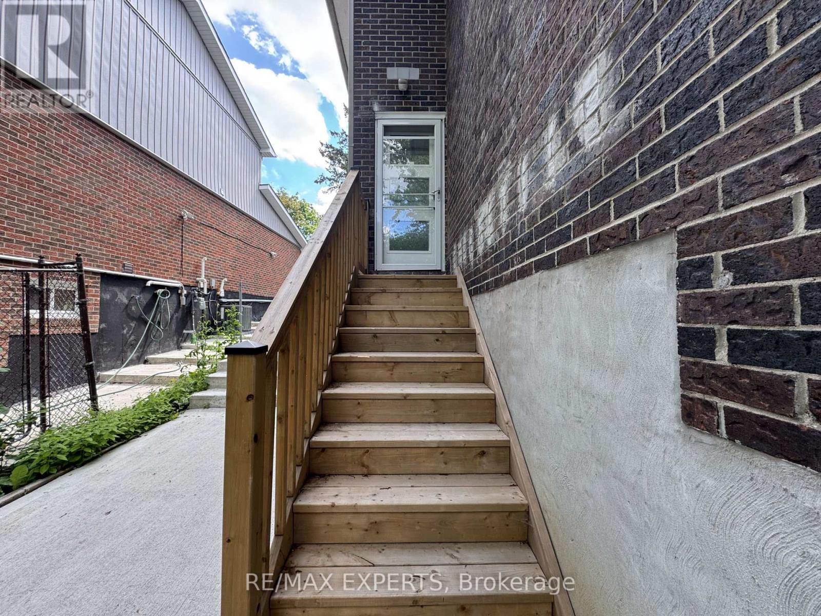 Photo of 209 Ridge Road