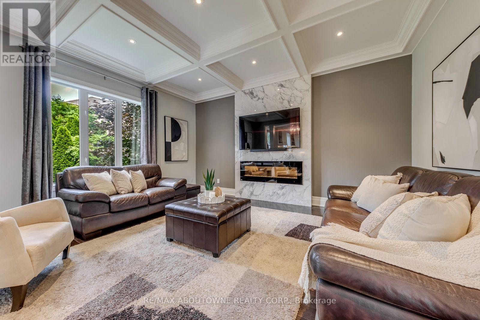 2067 HELMSLEY AVENUE - Image 14