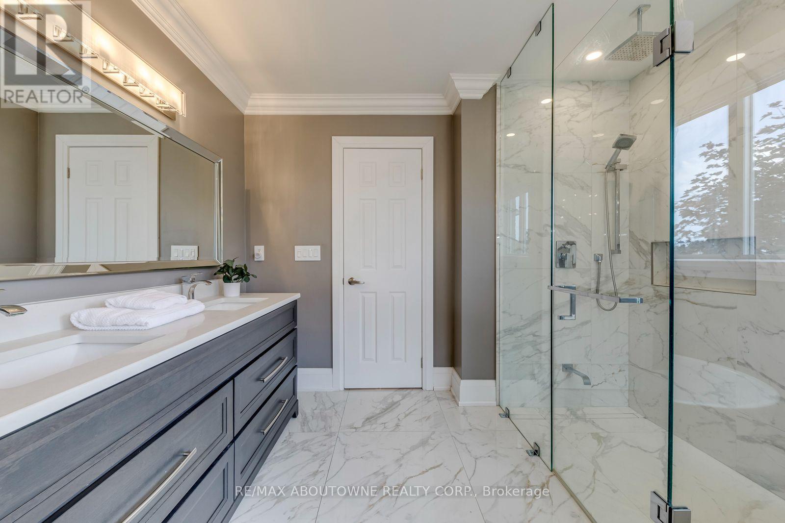 2067 HELMSLEY AVENUE - Image 29