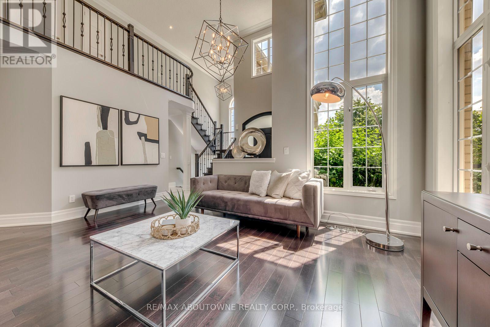 2067 HELMSLEY AVENUE - Image 9