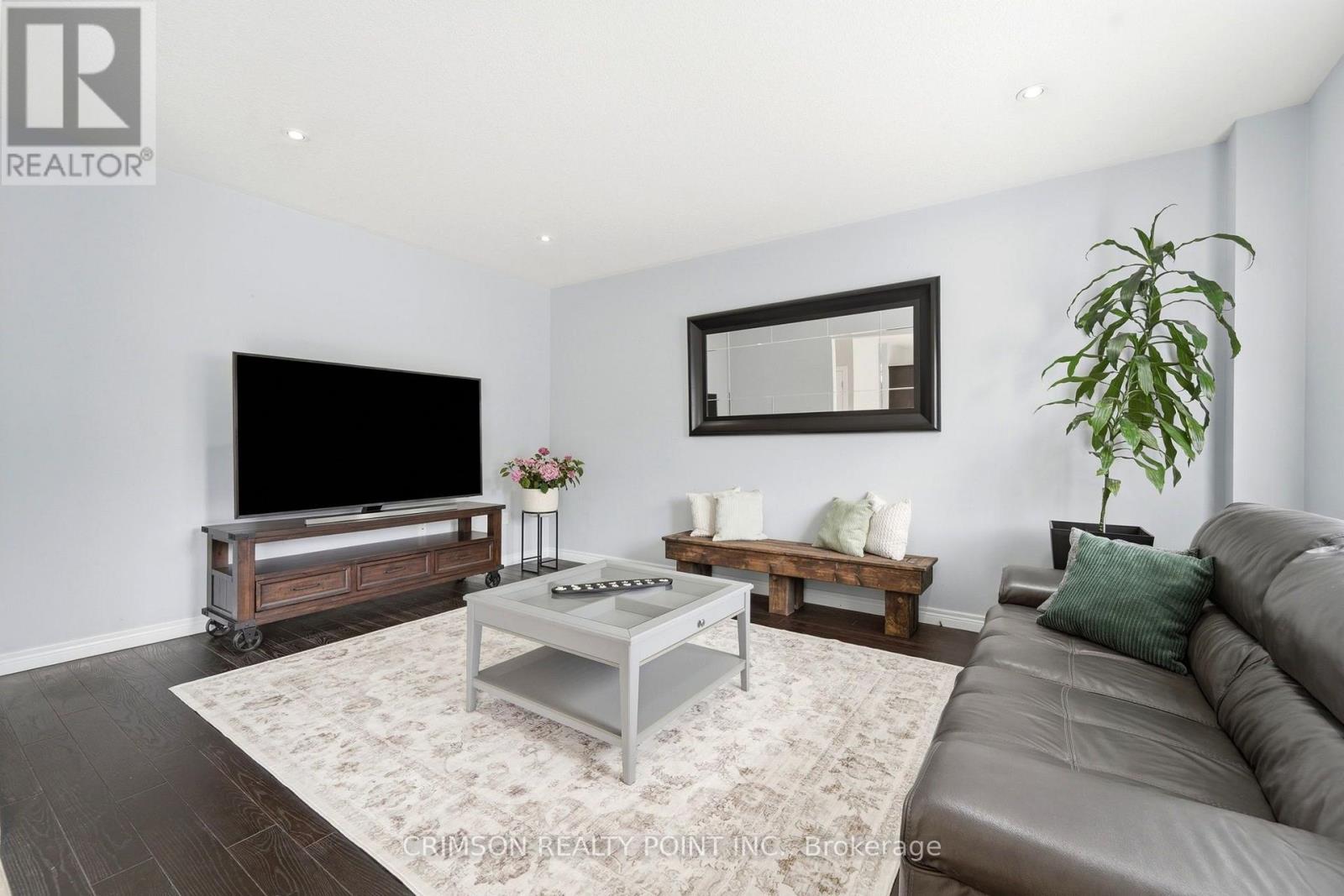 51 WHITWORTH TERRACE - 15