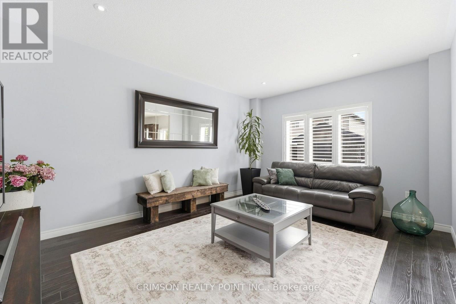 51 WHITWORTH TERRACE - 17