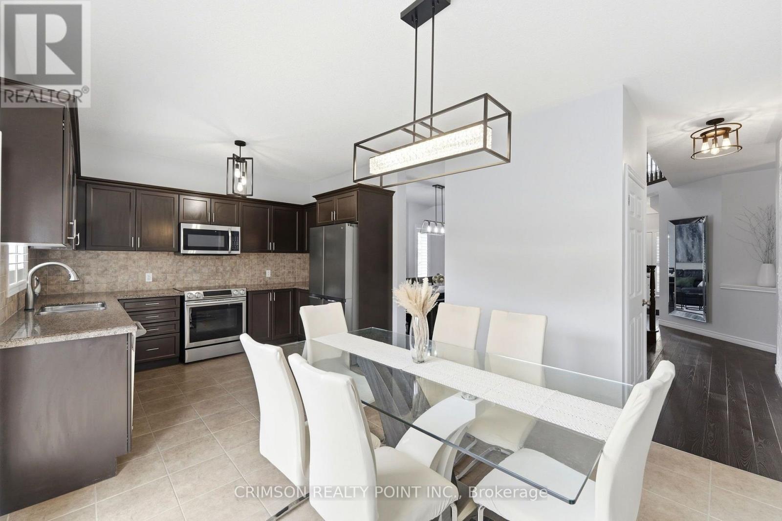 51 WHITWORTH TERRACE - 23