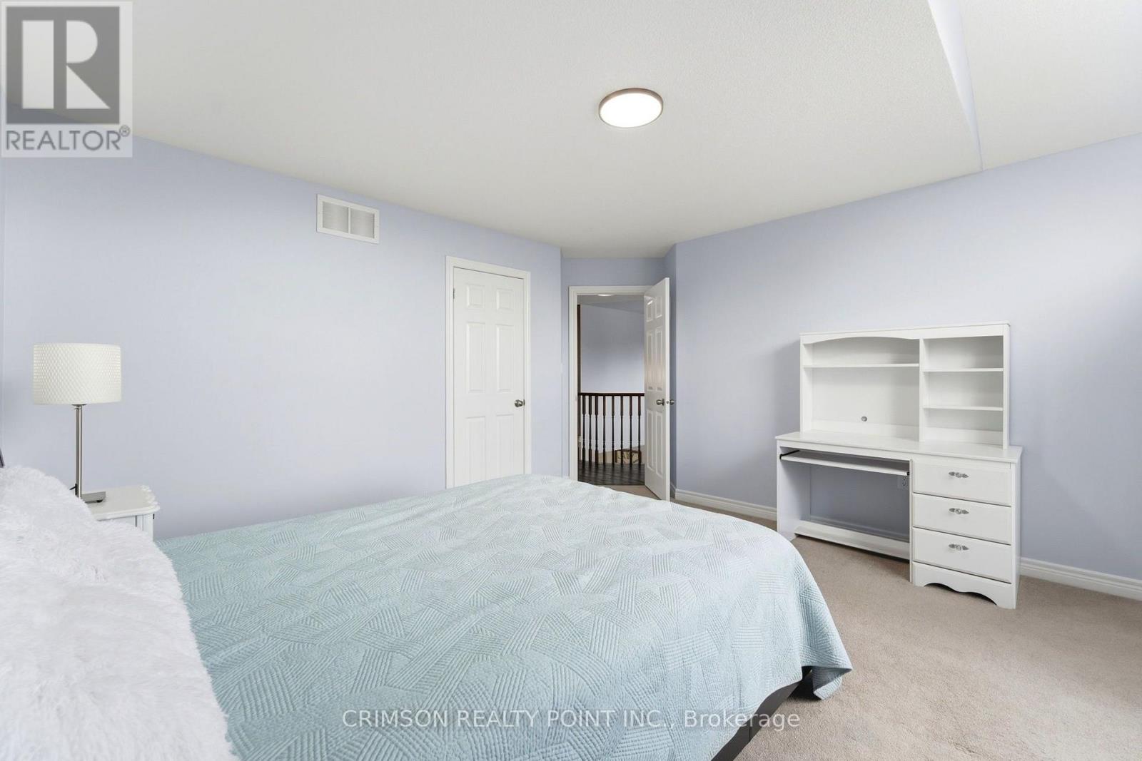 51 WHITWORTH TERRACE - 33