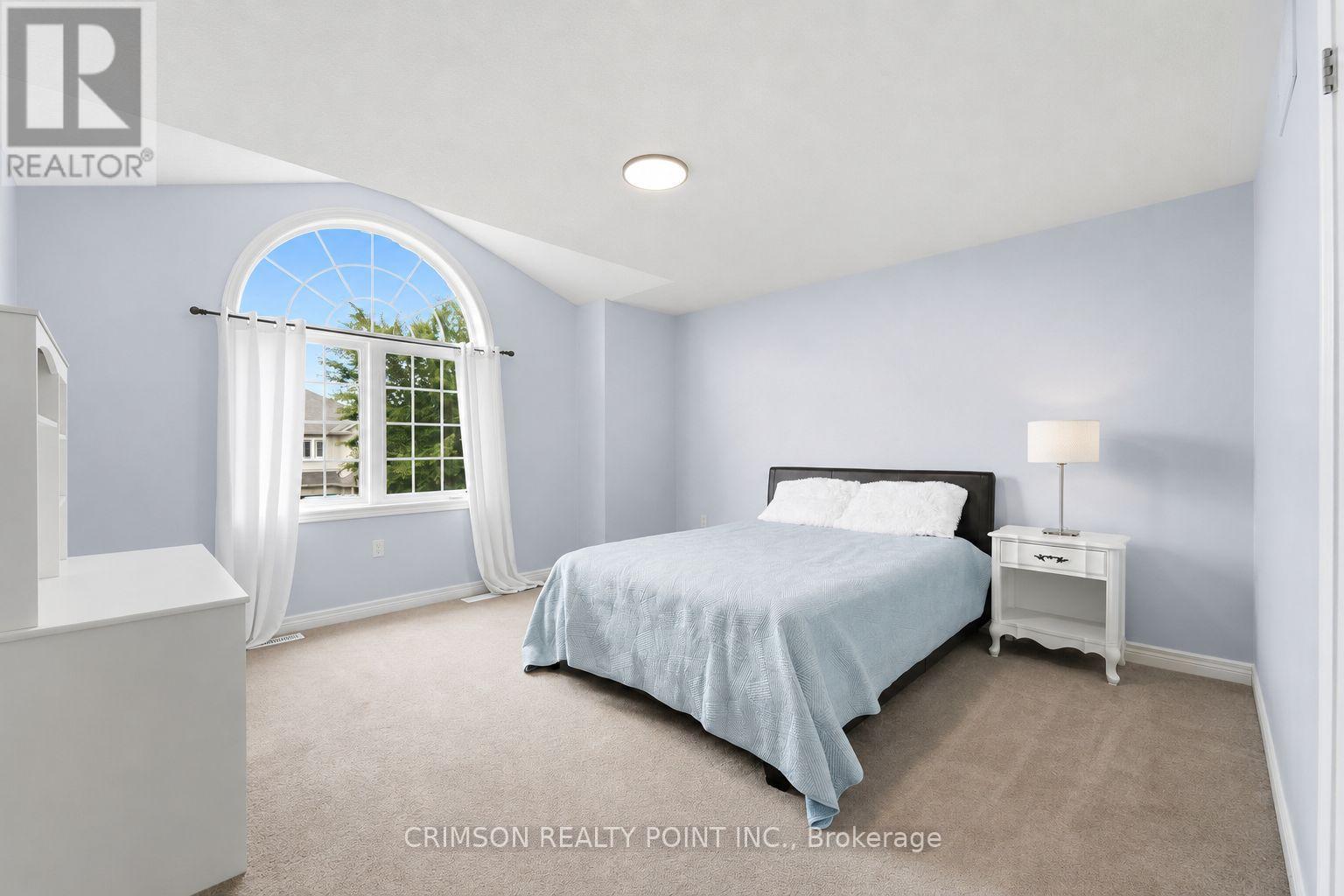 51 WHITWORTH TERRACE - 40