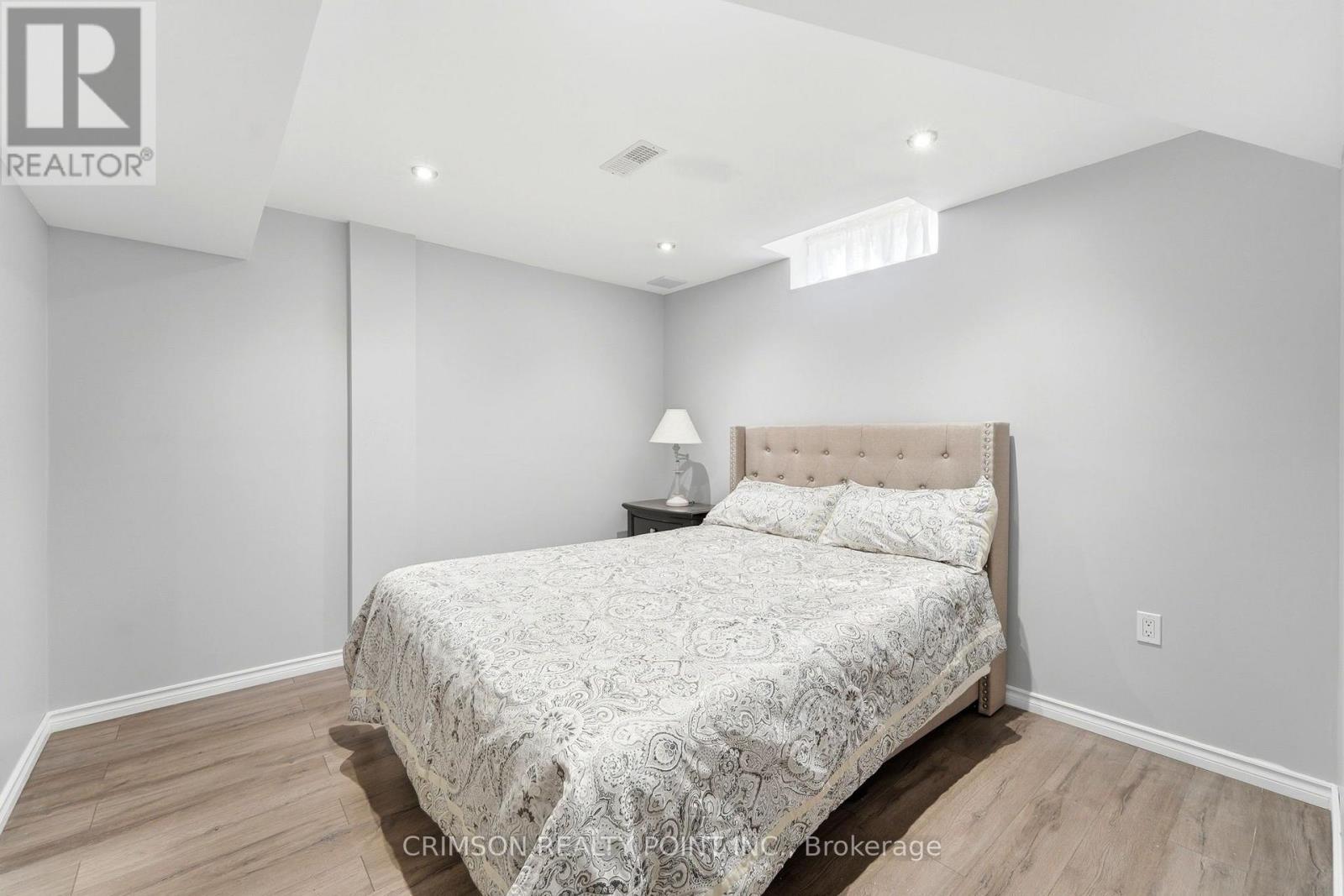 51 WHITWORTH TERRACE - 46