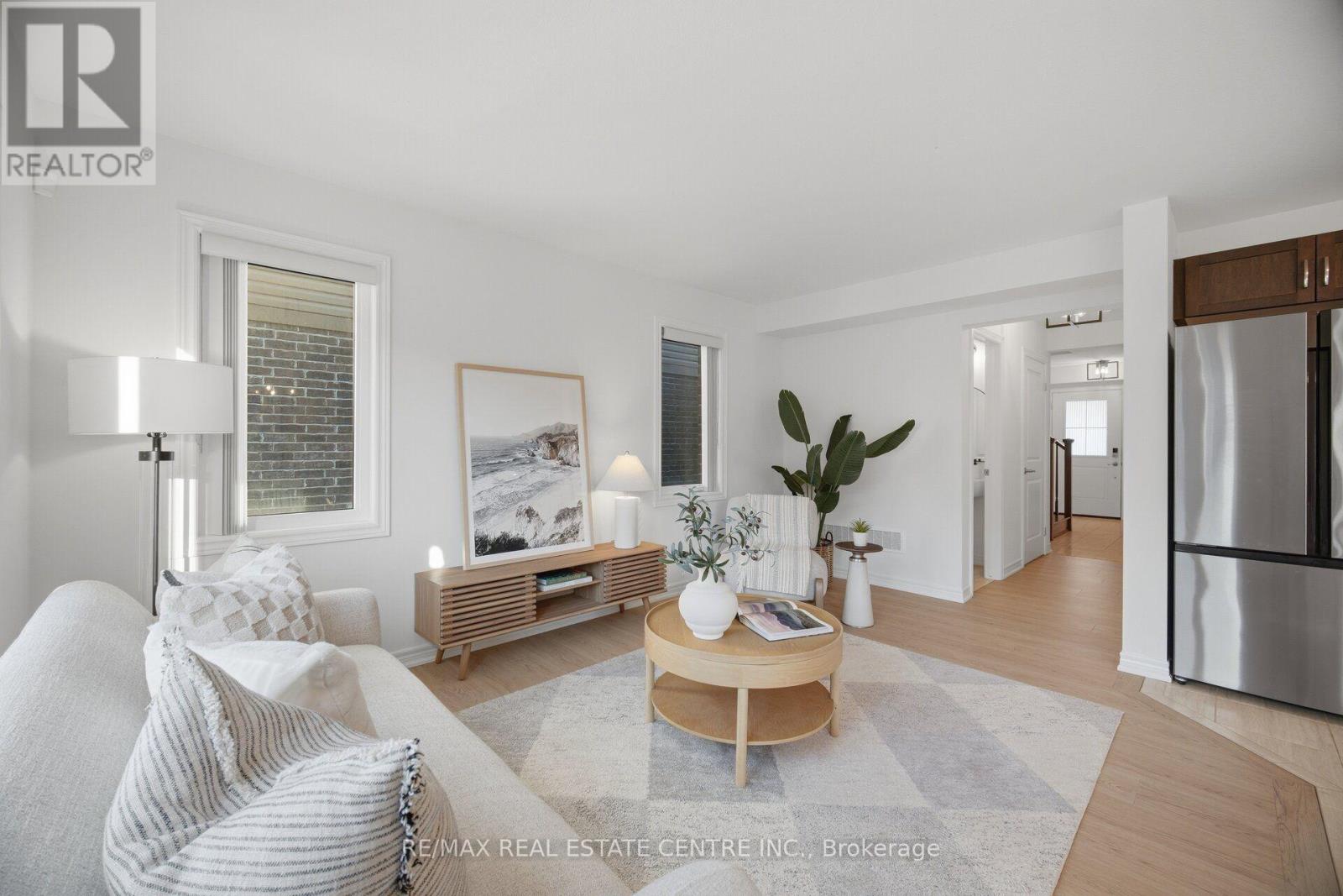 206 HERON STREET - 10