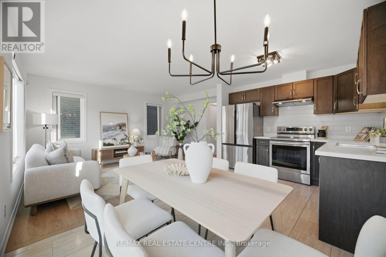 206 HERON STREET - 22