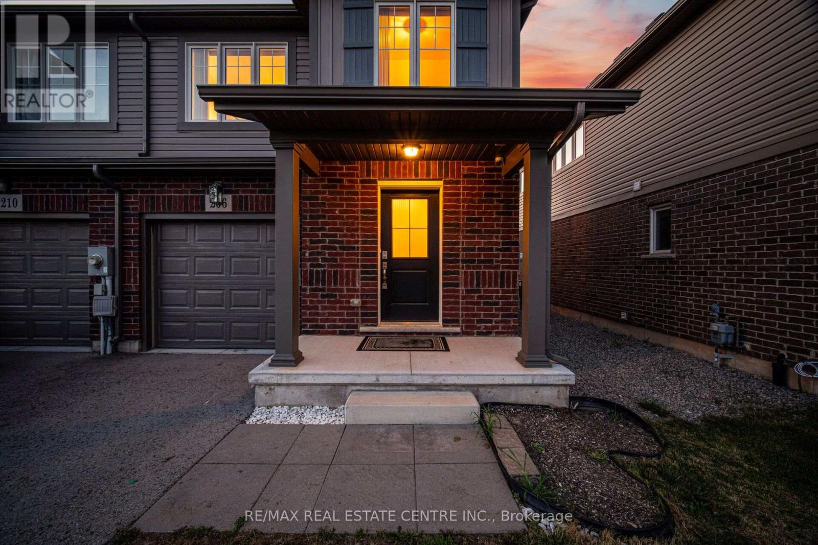 206 HERON STREET - 4