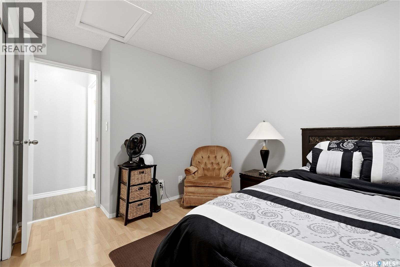 #134 CEDAR MEADOW DRIVE - 12