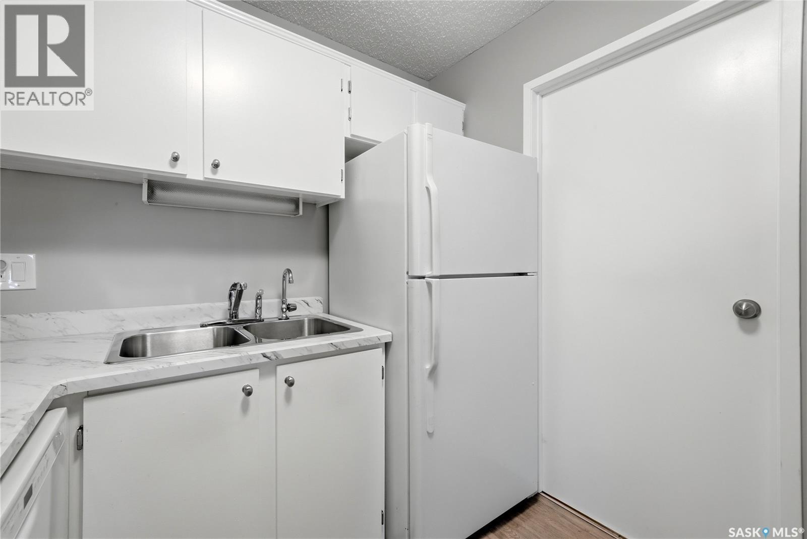 #134 CEDAR MEADOW DRIVE - 8