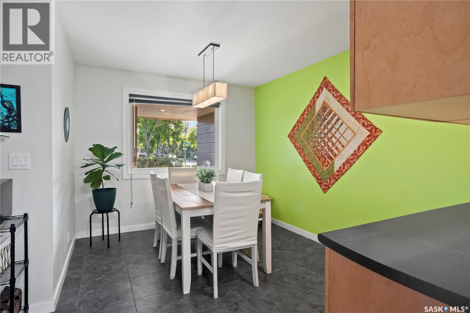 3531 Queen STREET - 13