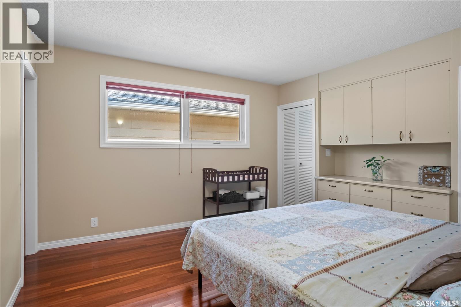 3531 Queen STREET - 14