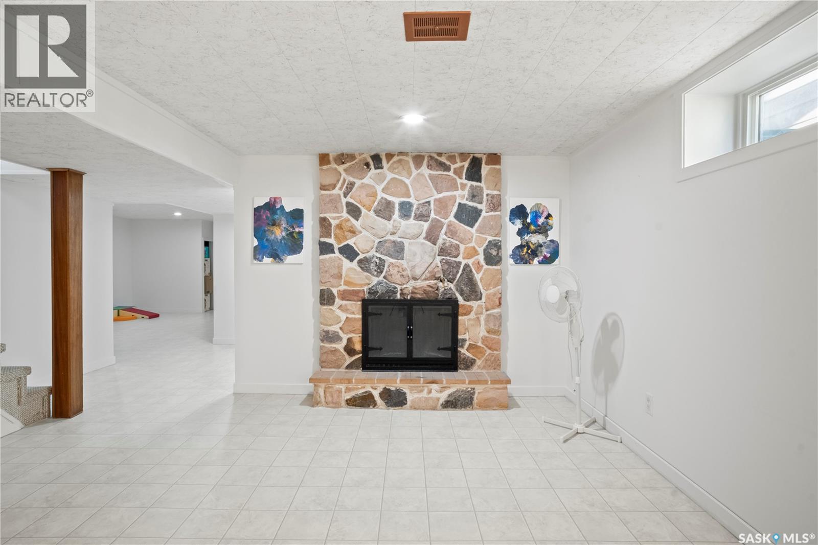 3531 Queen STREET - 27