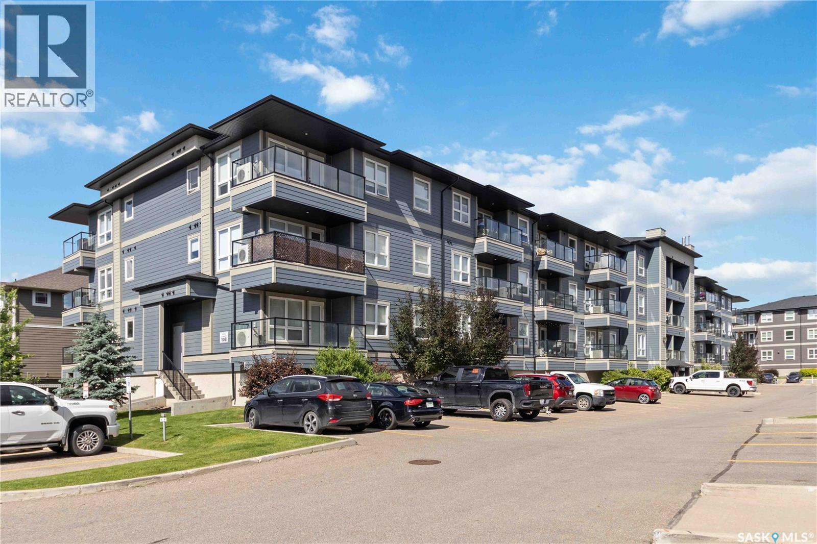 4117 108 Willis CRESCENT - photo 2