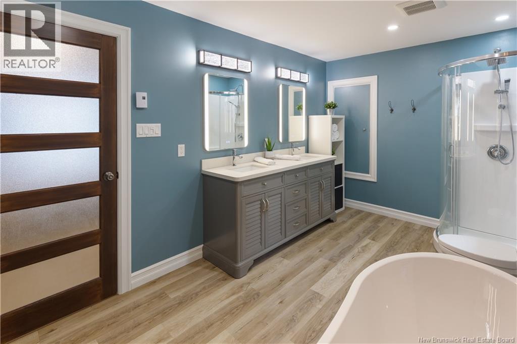 26 Alexander Avenue - 11