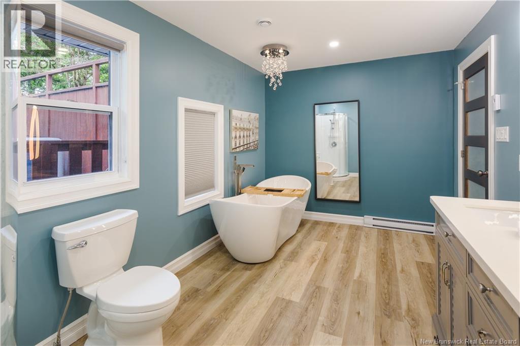 26 Alexander Avenue - 13