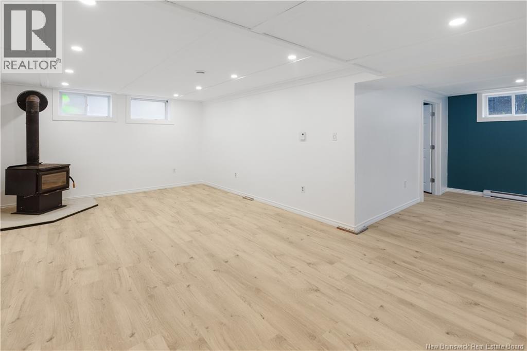 26 Alexander Avenue - 29