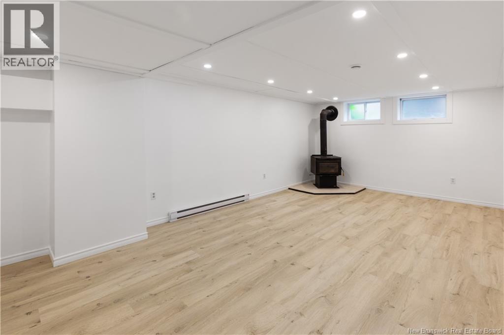 26 Alexander Avenue - 28