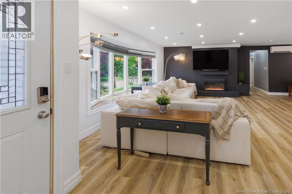 26 Alexander Avenue - 24