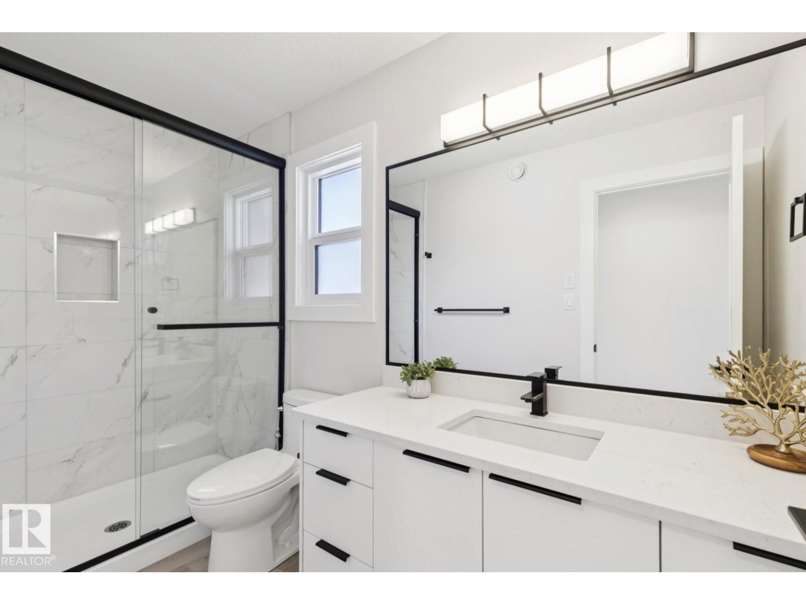 9751 223 ST NW - 37