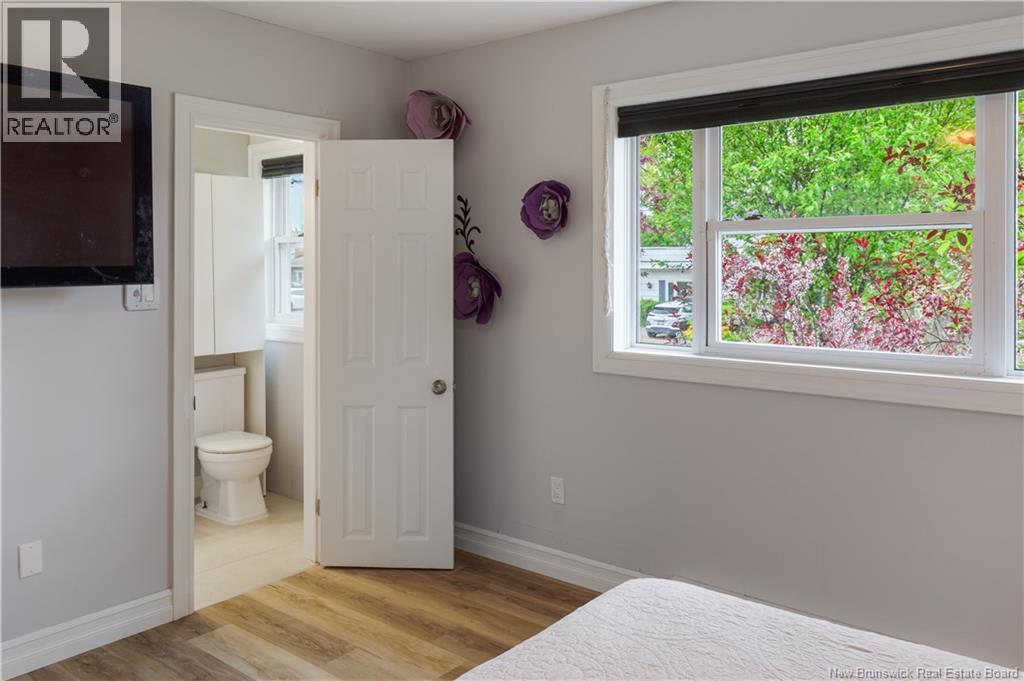 26 Alexander Avenue - 18