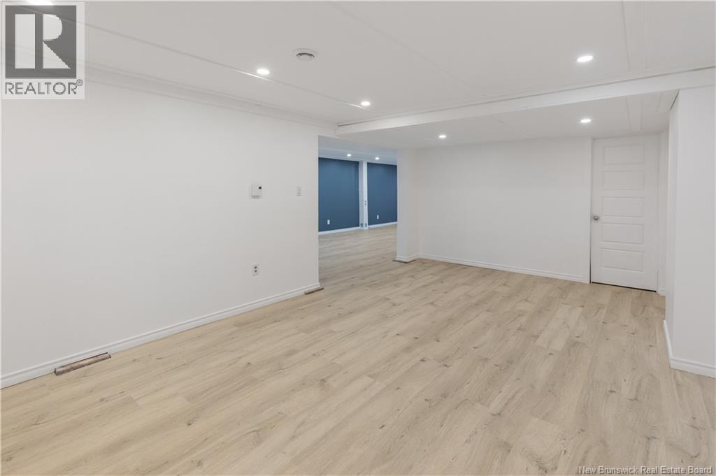 26 Alexander Avenue - 30