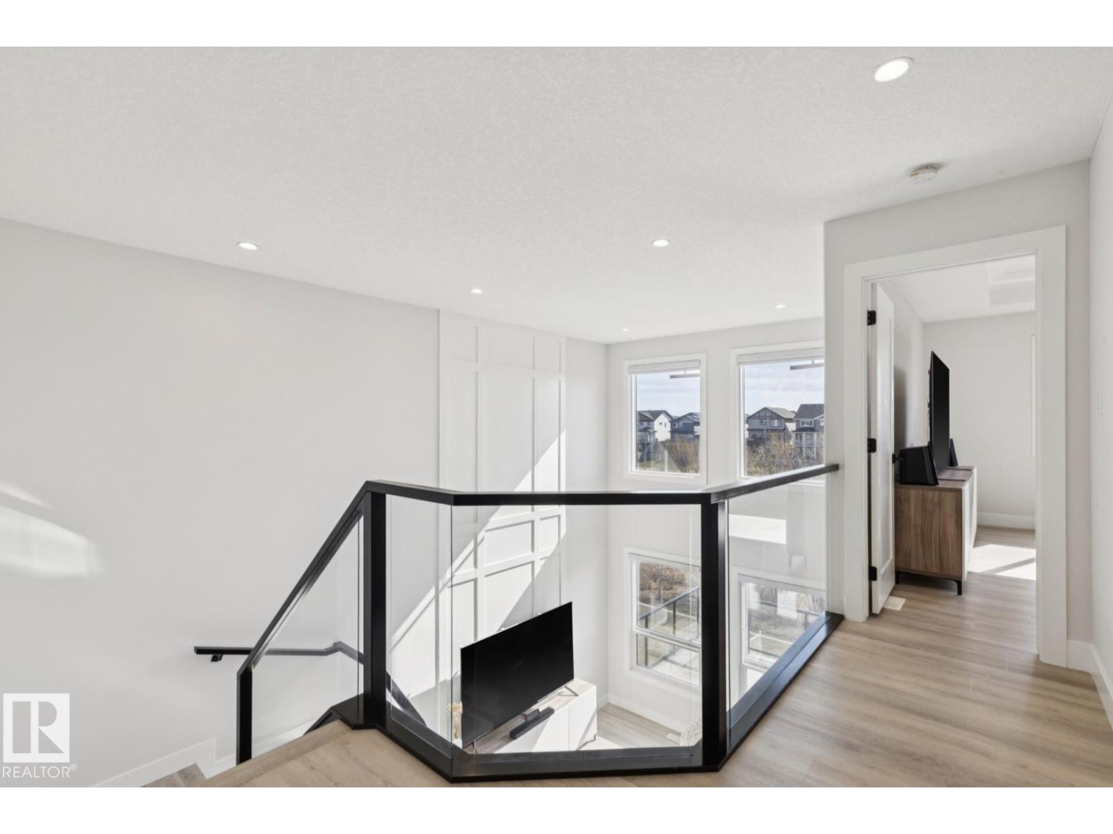 9751 223 ST NW - 17