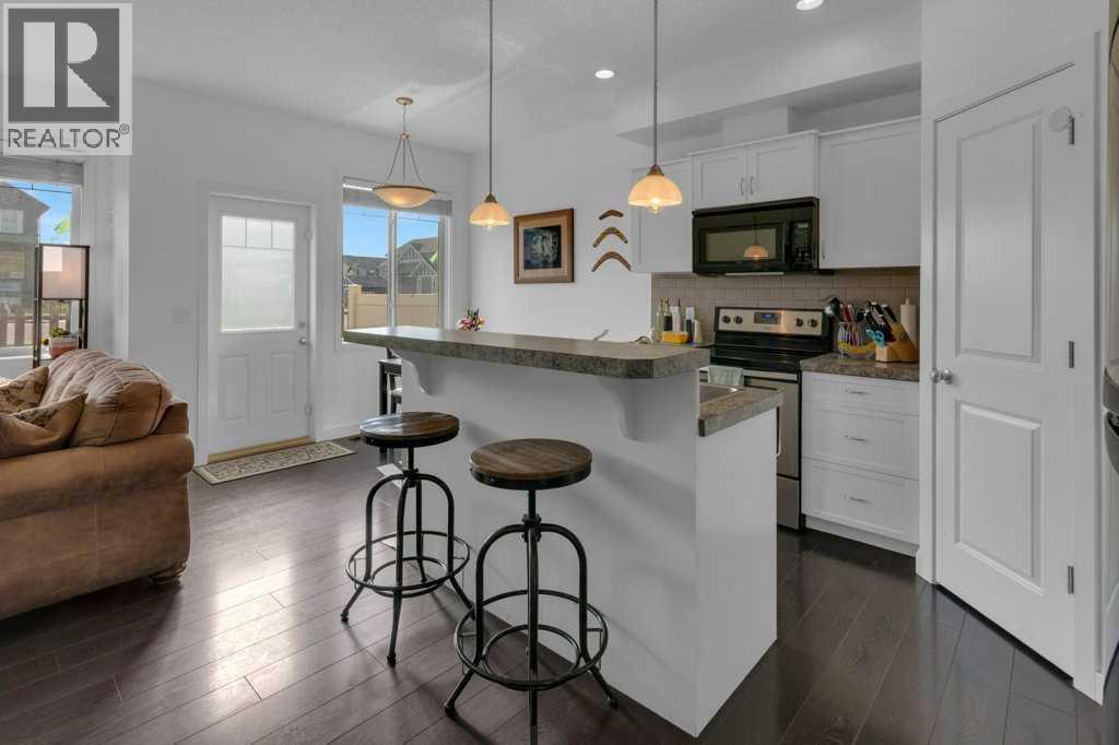 #402 413 River Avenue - 3
