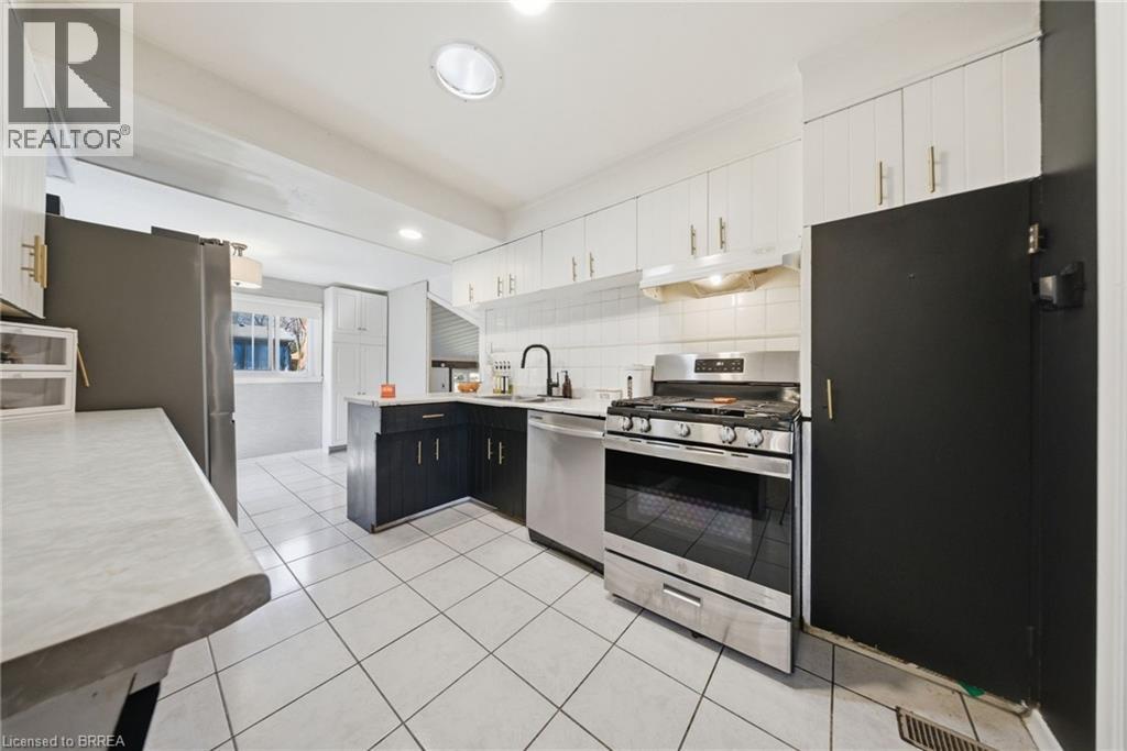 29 ALLWOOD Street - 7