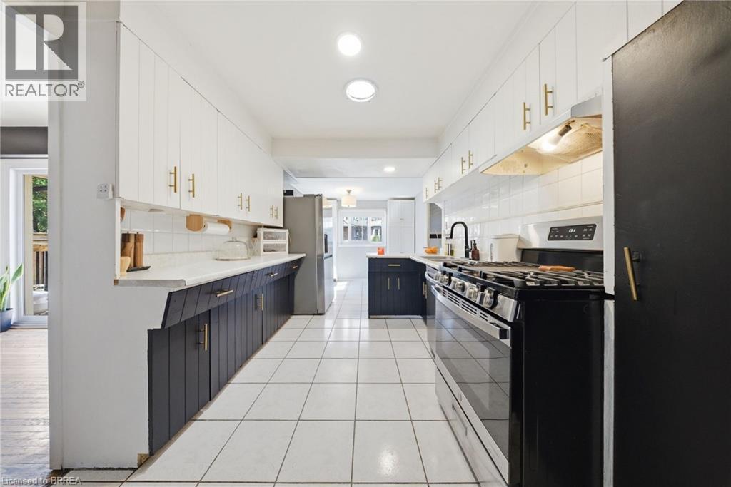 29 ALLWOOD Street - 8