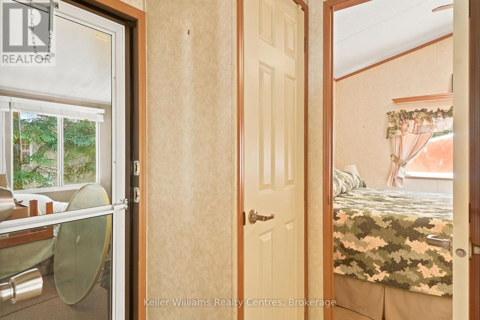 #M44 13 SOUTHLINE AVENUE - Image 13