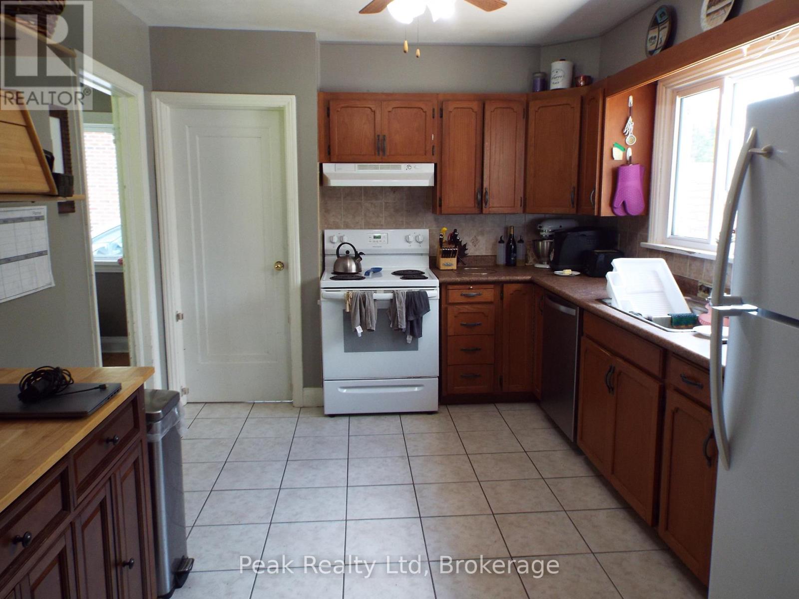 166 DIAGONAL ROAD - 9