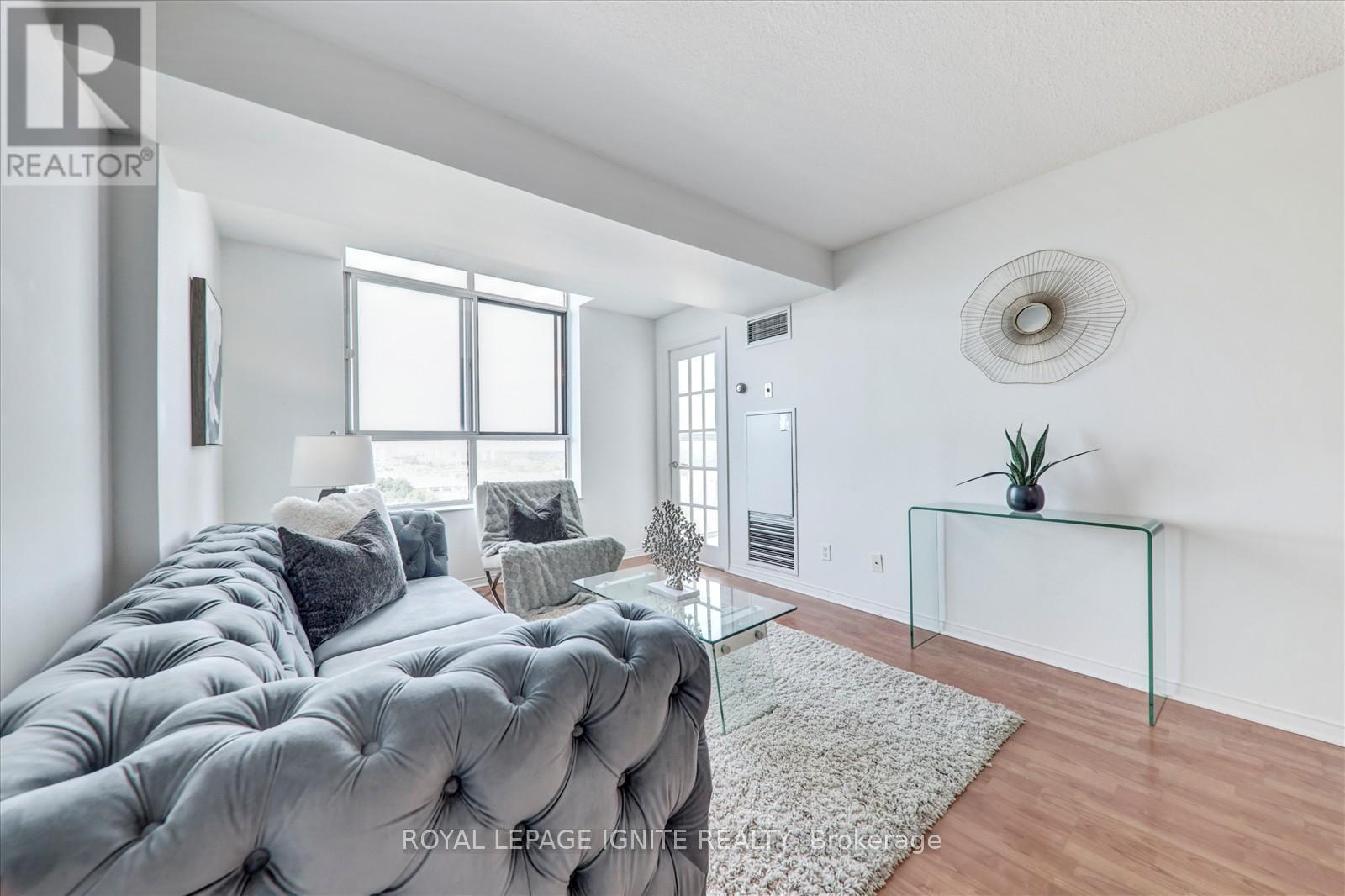 #PH 1914 330 MCCOWAN ROAD - 16