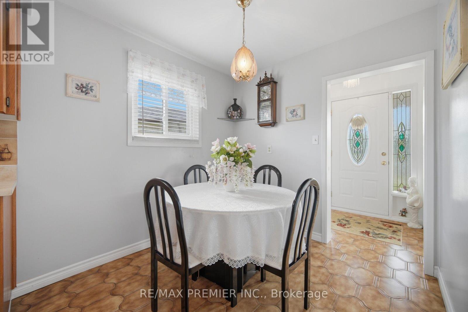 11 KINNIE COURT - 9