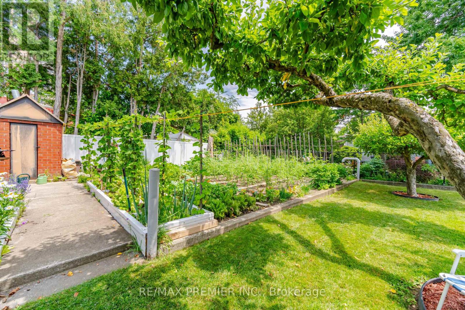 11 KINNIE COURT - 30