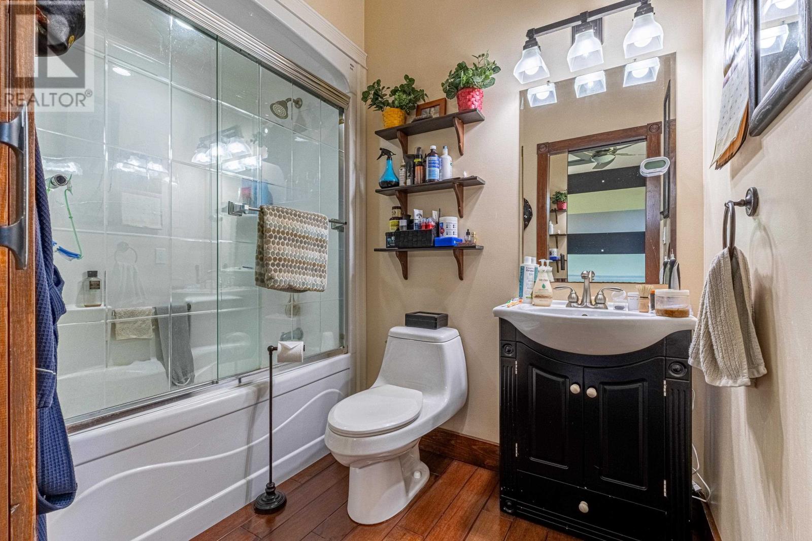 2 MULLAGHMORE Drive - 30