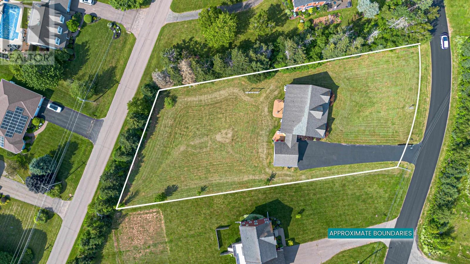2 MULLAGHMORE Drive - 41