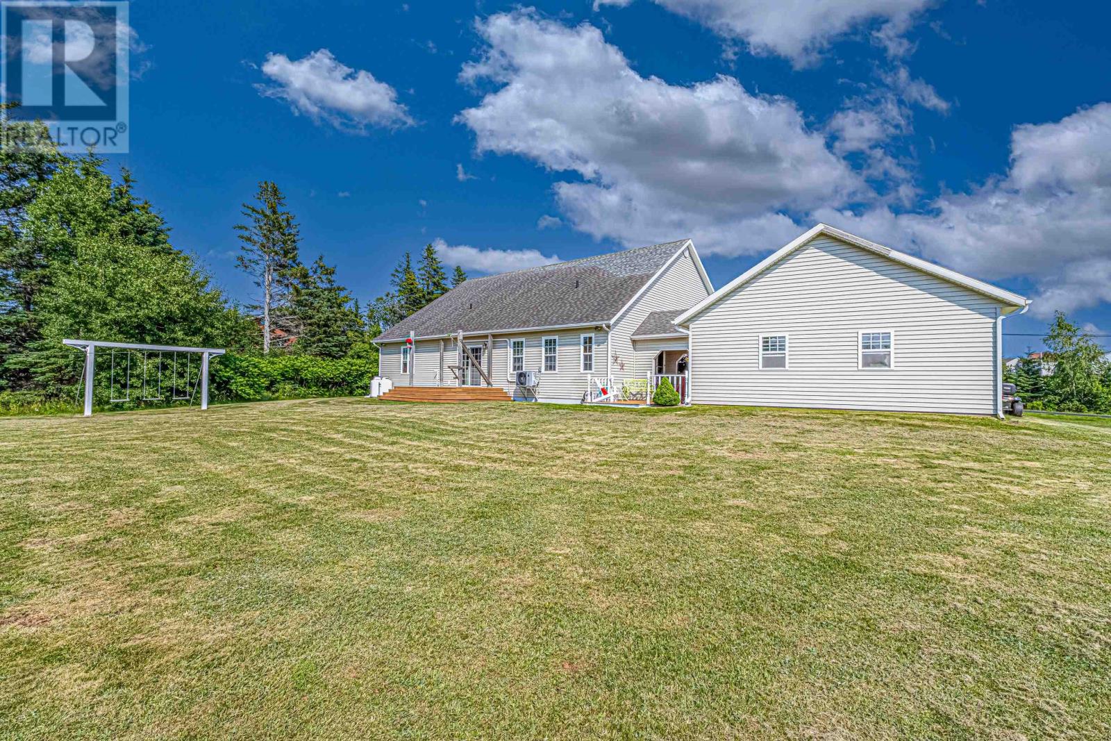 2 MULLAGHMORE Drive - 36