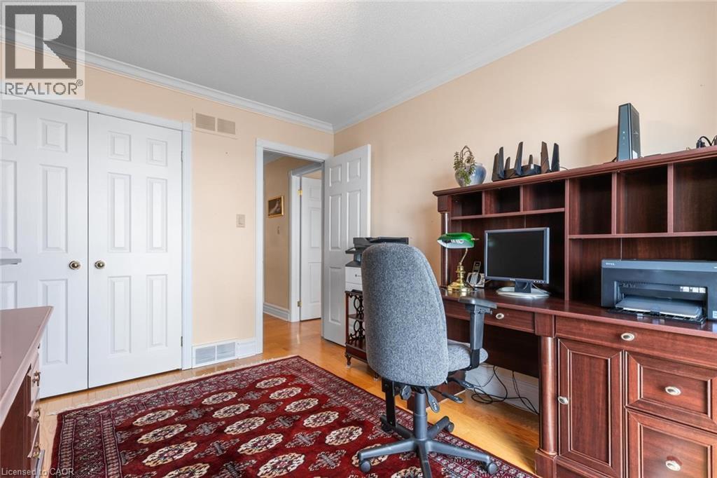 1 TWELFTH Street - 32