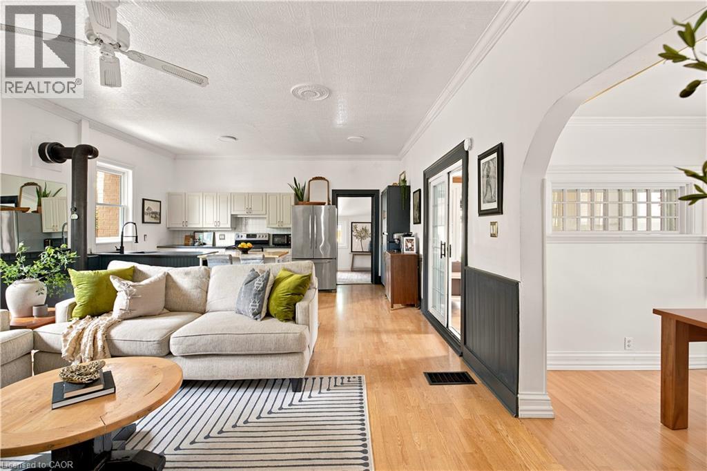 136 FALSTAFF Street - 13
