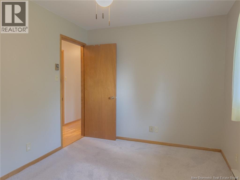 200 Simms Court - 16