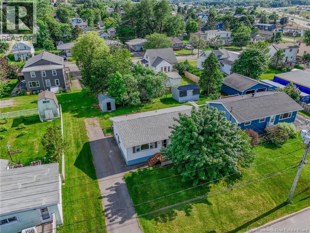200 Simms Court - 34