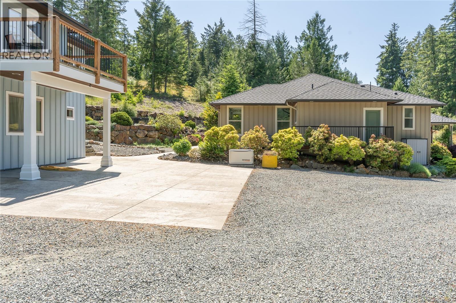 7487 Relke Rd - 53