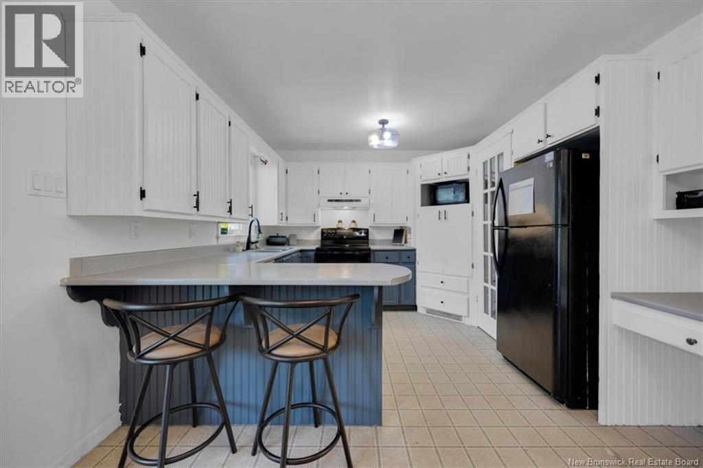 77 Law Avenue - Image 10