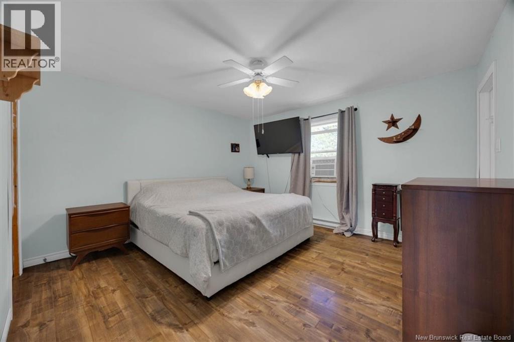 77 Law Avenue - Image 17