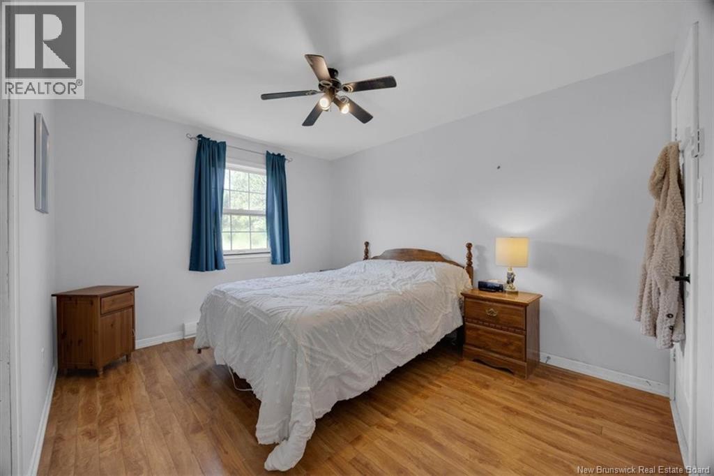 77 Law Avenue - Image 21