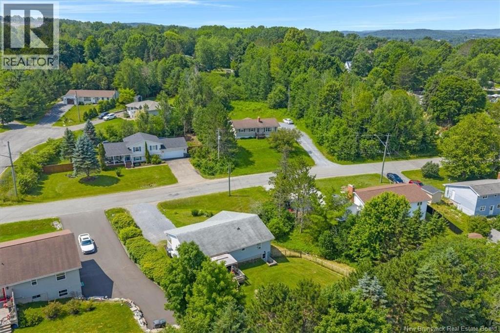 77 Law Avenue - Image 47