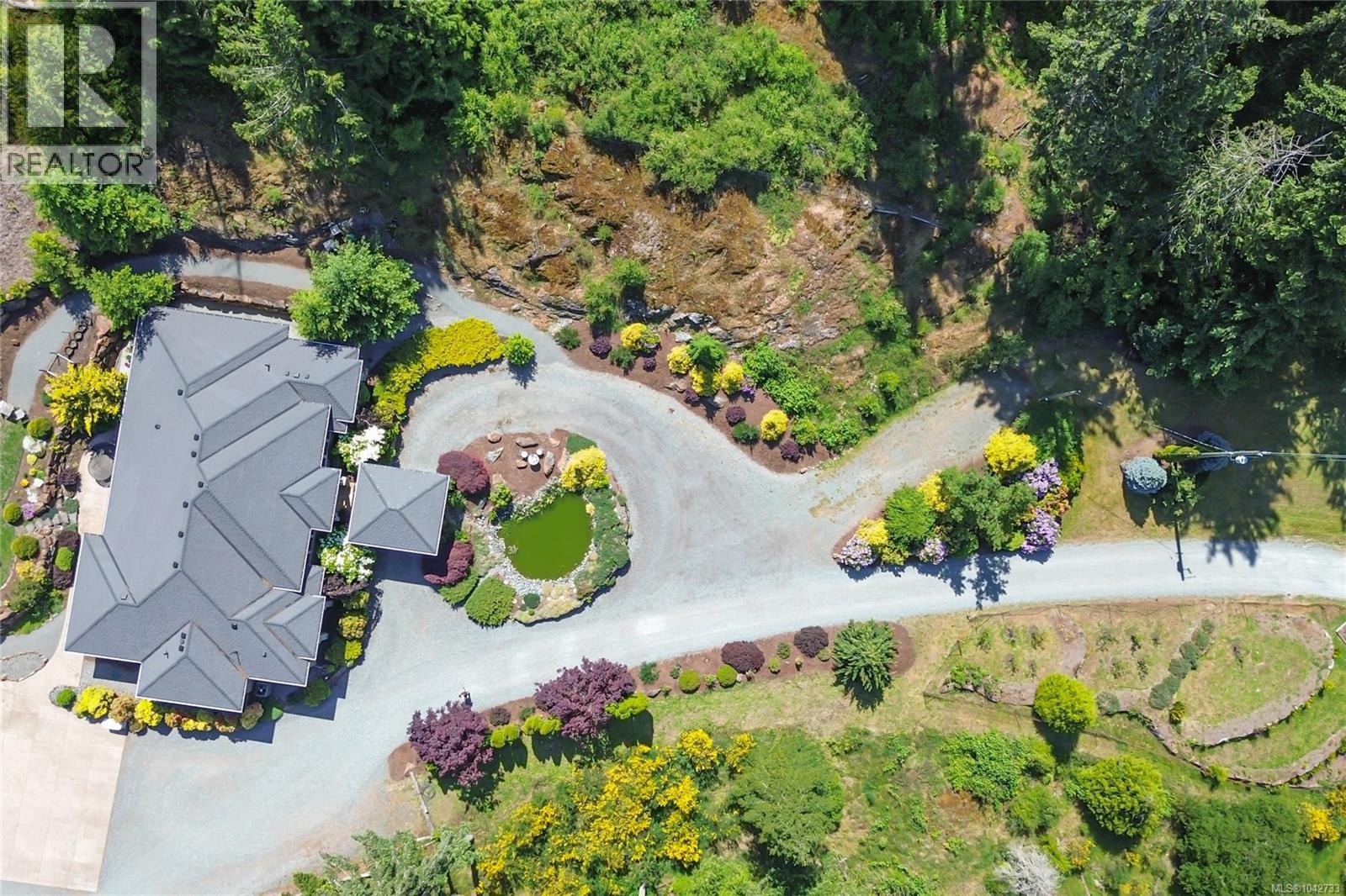 7487 Relke Rd - 78
