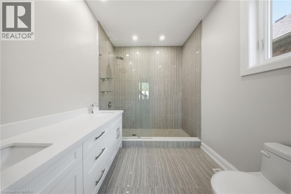 #10 6 BECKETT Drive - 17